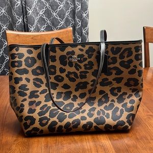 Coach leopard tote
